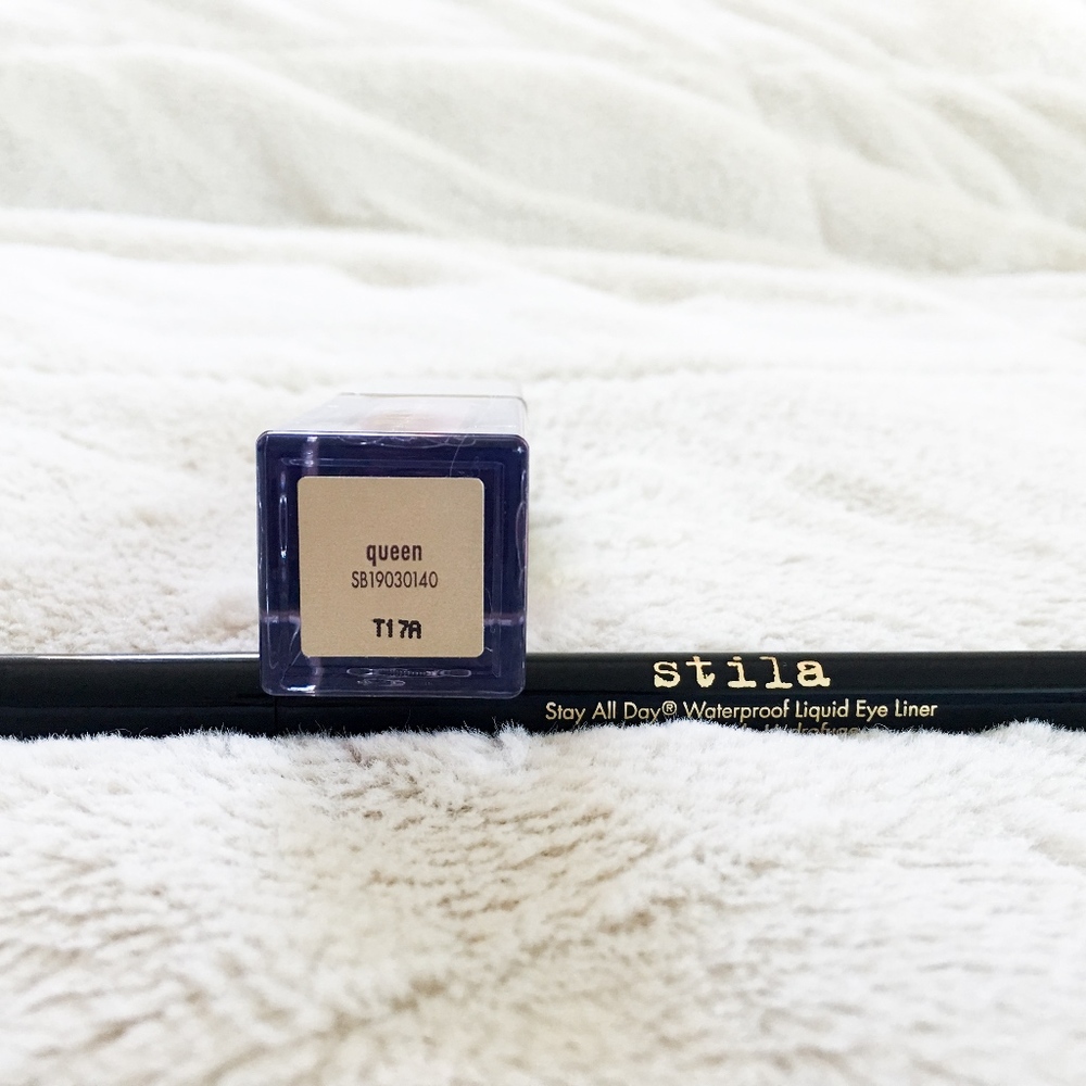STILA || Glitter Highlighter + Liquid Liner - Picture 3 of 4